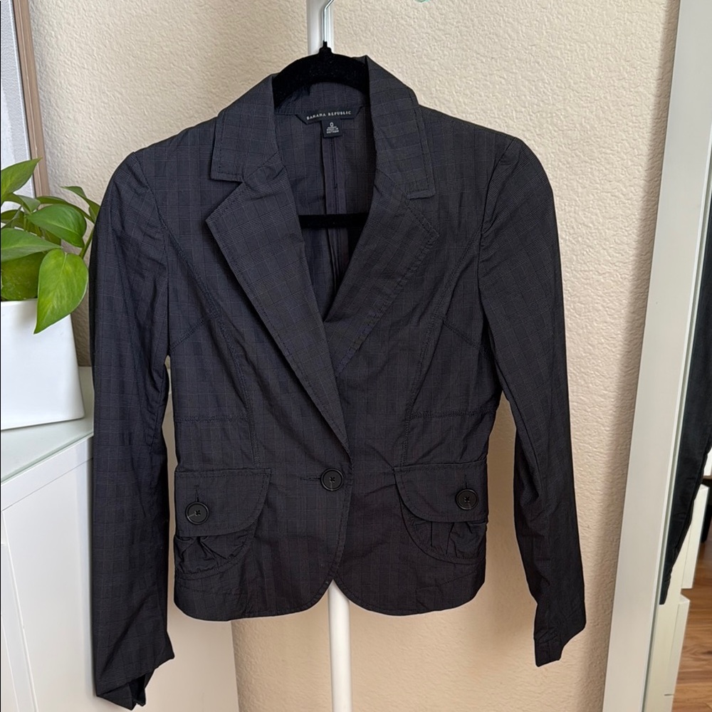 Banana Republic Women's Long Sleeve Single Button Mid Length Jacket